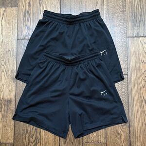 Nike Fly Essentials Mesh Basketball Shorts 2 Pair Women’s Small Black